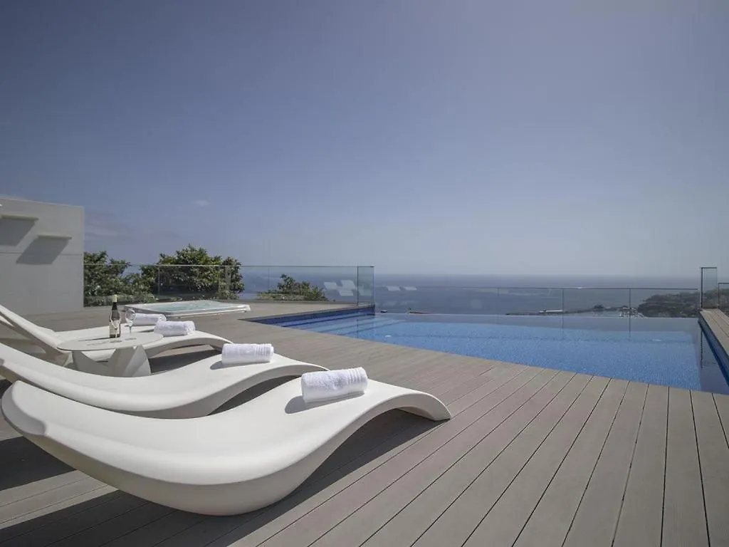 Villa Madeira Luxo - Superb Luxury Villa Seaviews Hot-Tub 10 Guests 푼샬 포르투갈