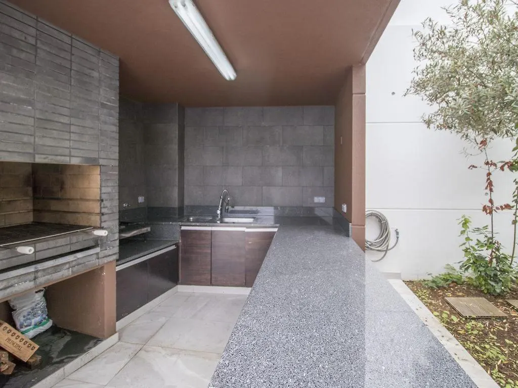 Villa Madeira Luxo - Superb Luxury Villa Seaviews Hot-Tub 10 Guests Funchal  0*, Funchal (Madeira) Portugal